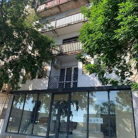 Nano'S Apartament-2 Kutaisi Exterior photo